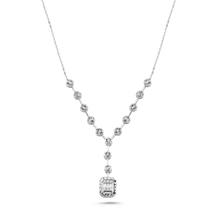 0.13 Karat Pırlanta Efektli Baget Kolye